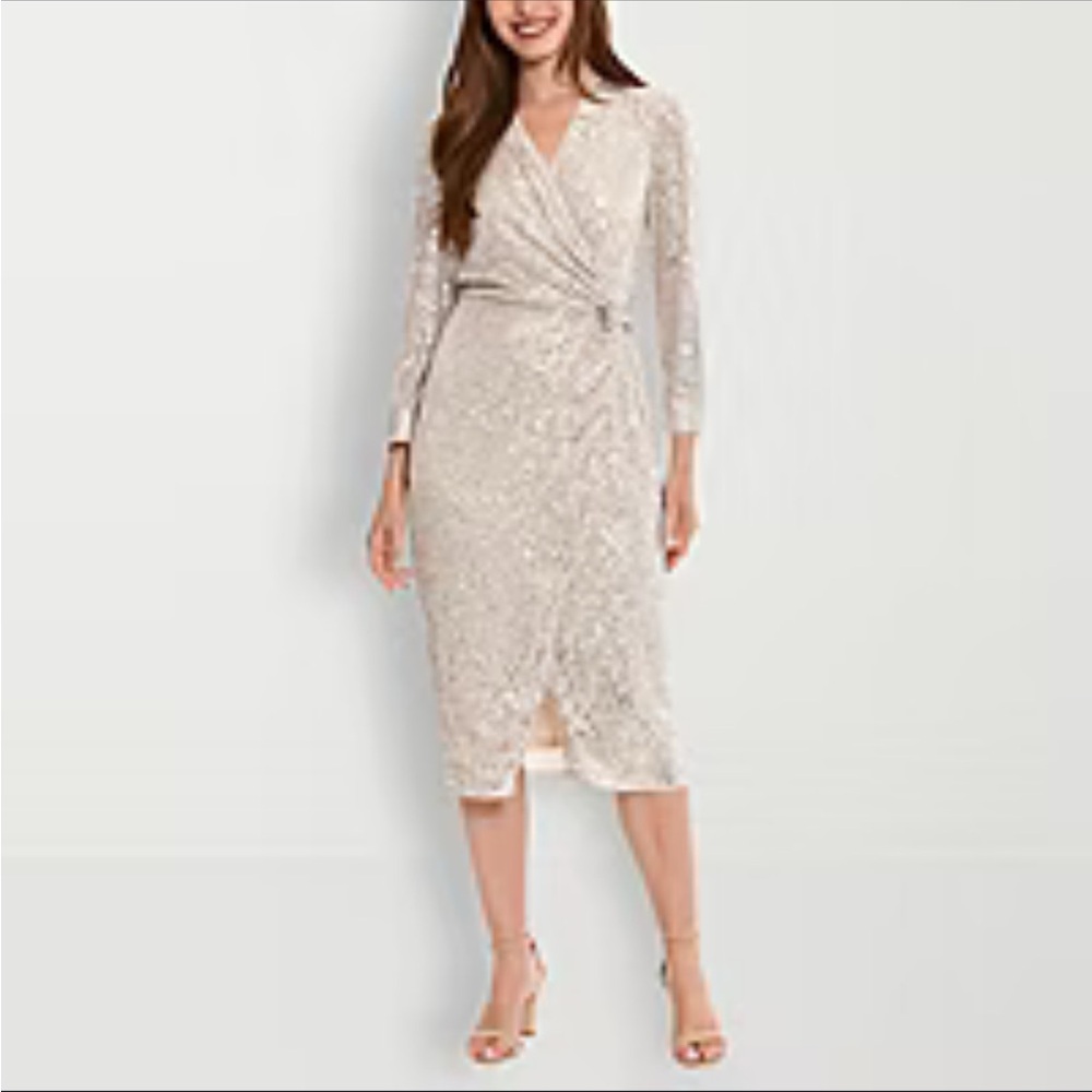 JCPenney Cream Sheath Dress Long Sleeve V-Neck